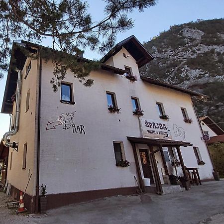 Hostel In Picerija Spajza Mojstrana Exterior foto